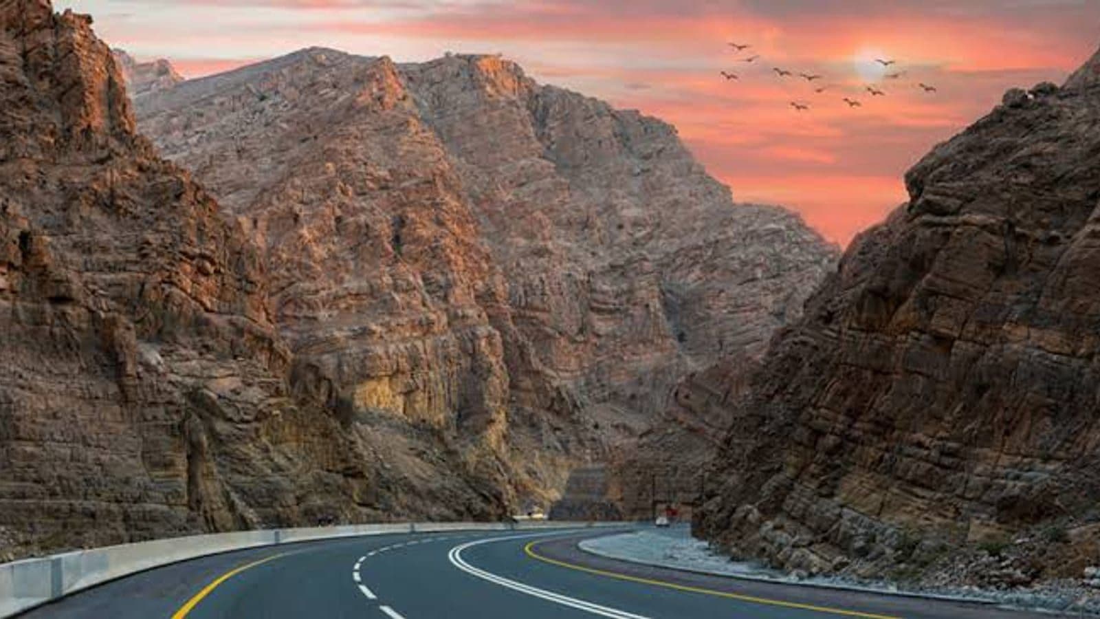 Mountain route toward Fujairah